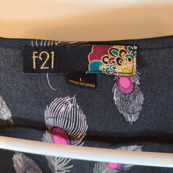 Vtg F21 Y2K Peplum Ruffle V-Neck Top Women's L Peacock Feather Black Peasant - Picture 4 of 13